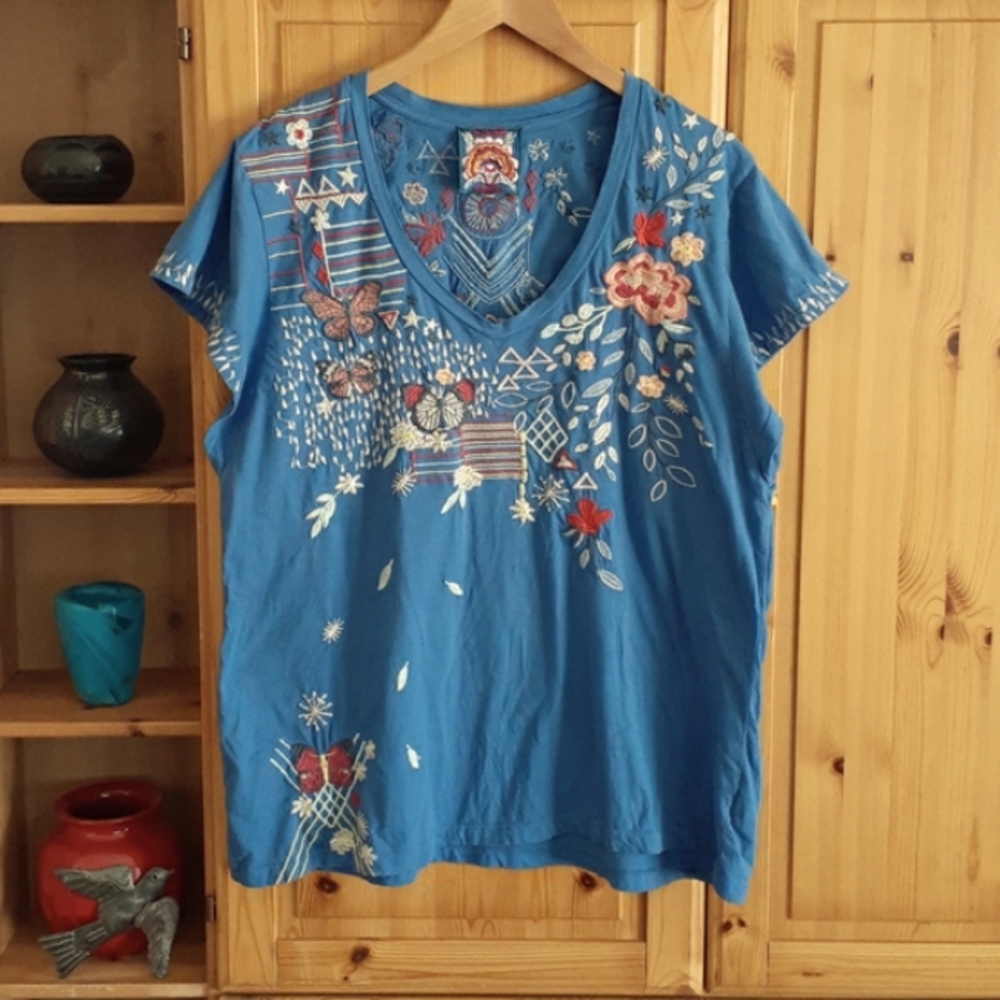 Johnny Was Blue Embroidered Short Flutter Sleeve Tee